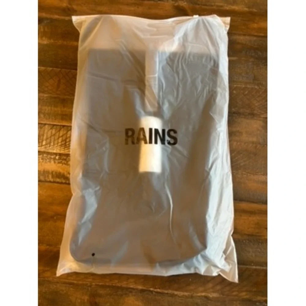 NEW Rains Backpack W3 Unisex Black Waterproof Minimalist Laptop Bag 13000